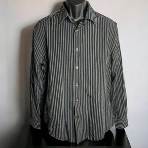 Perry Ellis Button Up Long Sleeves Shirt M Black White Striped Point Collar